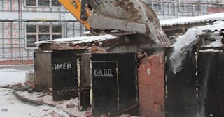 Снос гаража и вывоз мусора в Глазове - Быстро и качественно от Сварной-Глз от 2038 рублей