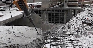 Демонтаж монолитного перекрытия в Глазове - Профессиональная разборка от 816 руб.